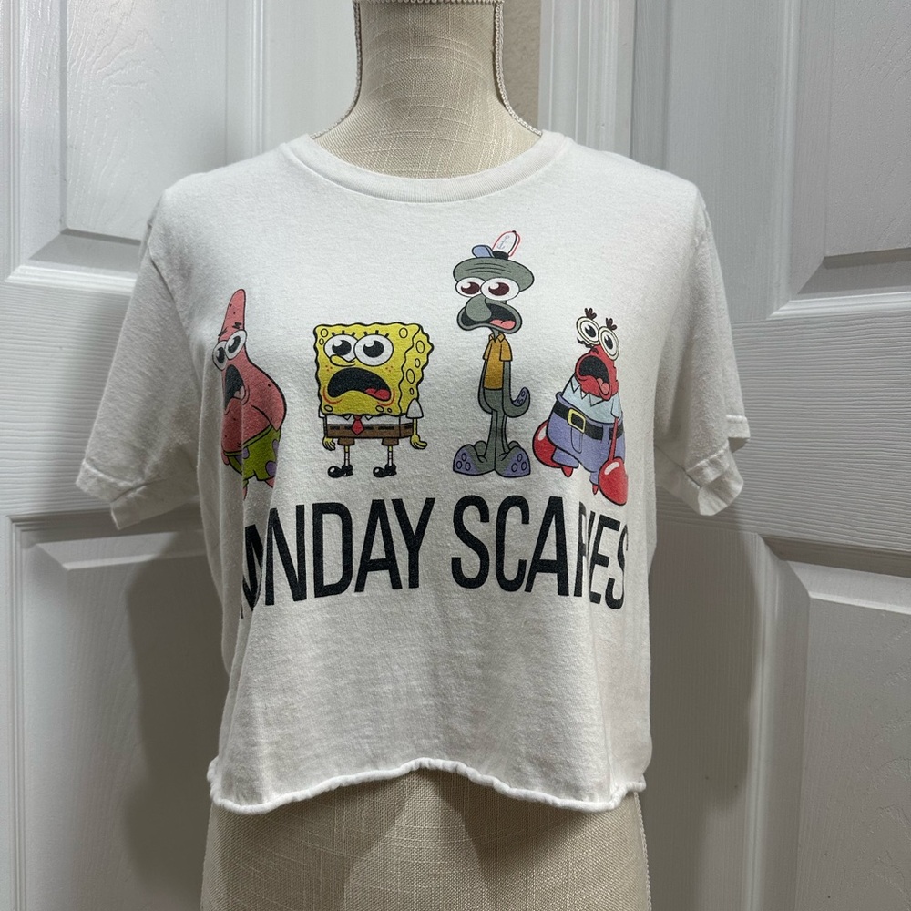 Nickelodeon Sponge Bob White Graphic T-Shirt size M